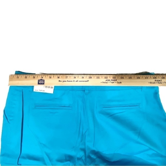 Charter Club Women's Pocketed Zippered Shorts Size 16 - Picture 5 of 6